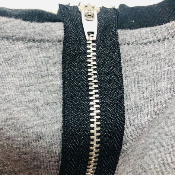 Calvin Klein Performance Long Sleeved Zip Back - Picture 4 of 4